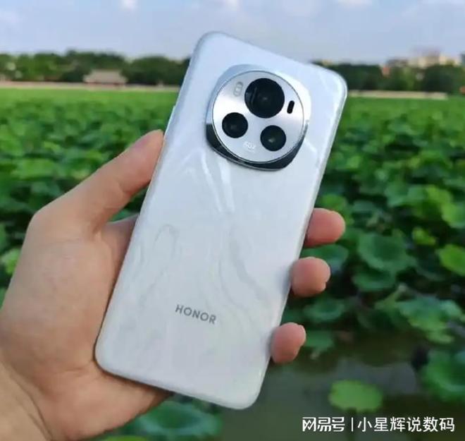 B+50倍变焦低至2550元高端机彻底清仓k8凯发荣耀不讲武德！16GB+512G(图3)